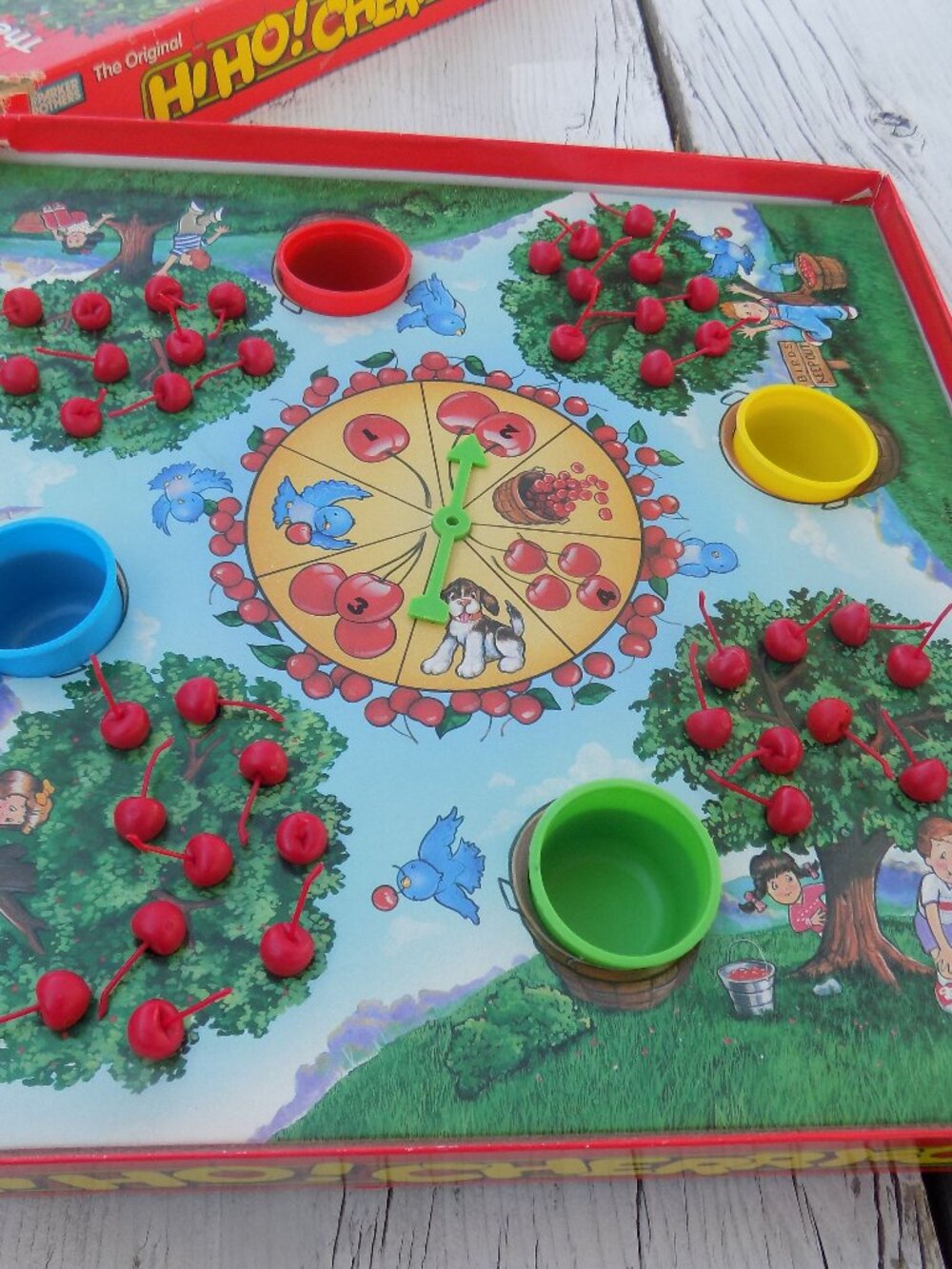 Hi Ho Cherry-O Board Game: First Counting Game for Kids Vintage 1993